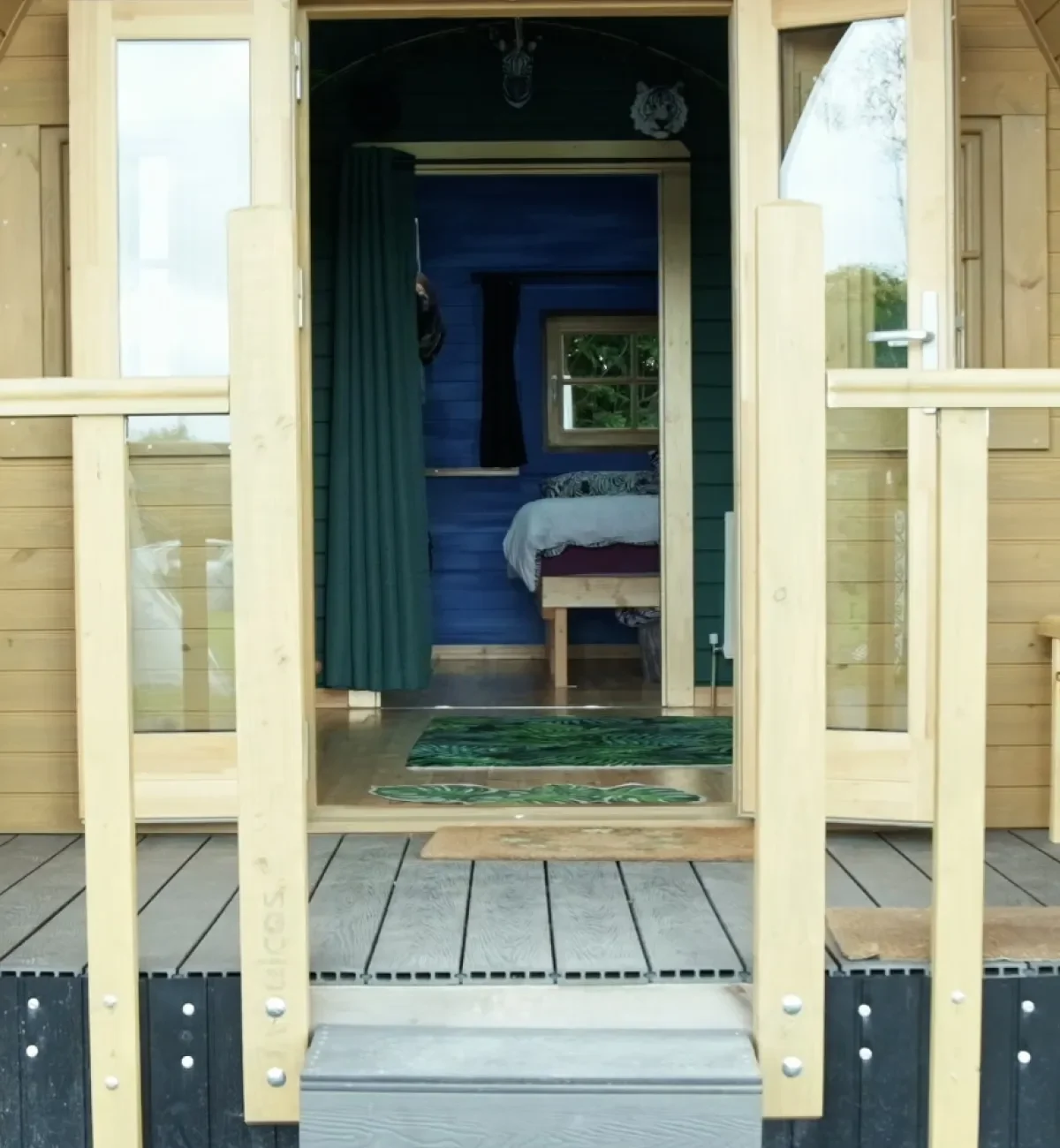 Pod Entry at Willowbrook